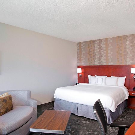 Courtyard By Marriott Charlotte Ballantyne Exterior foto