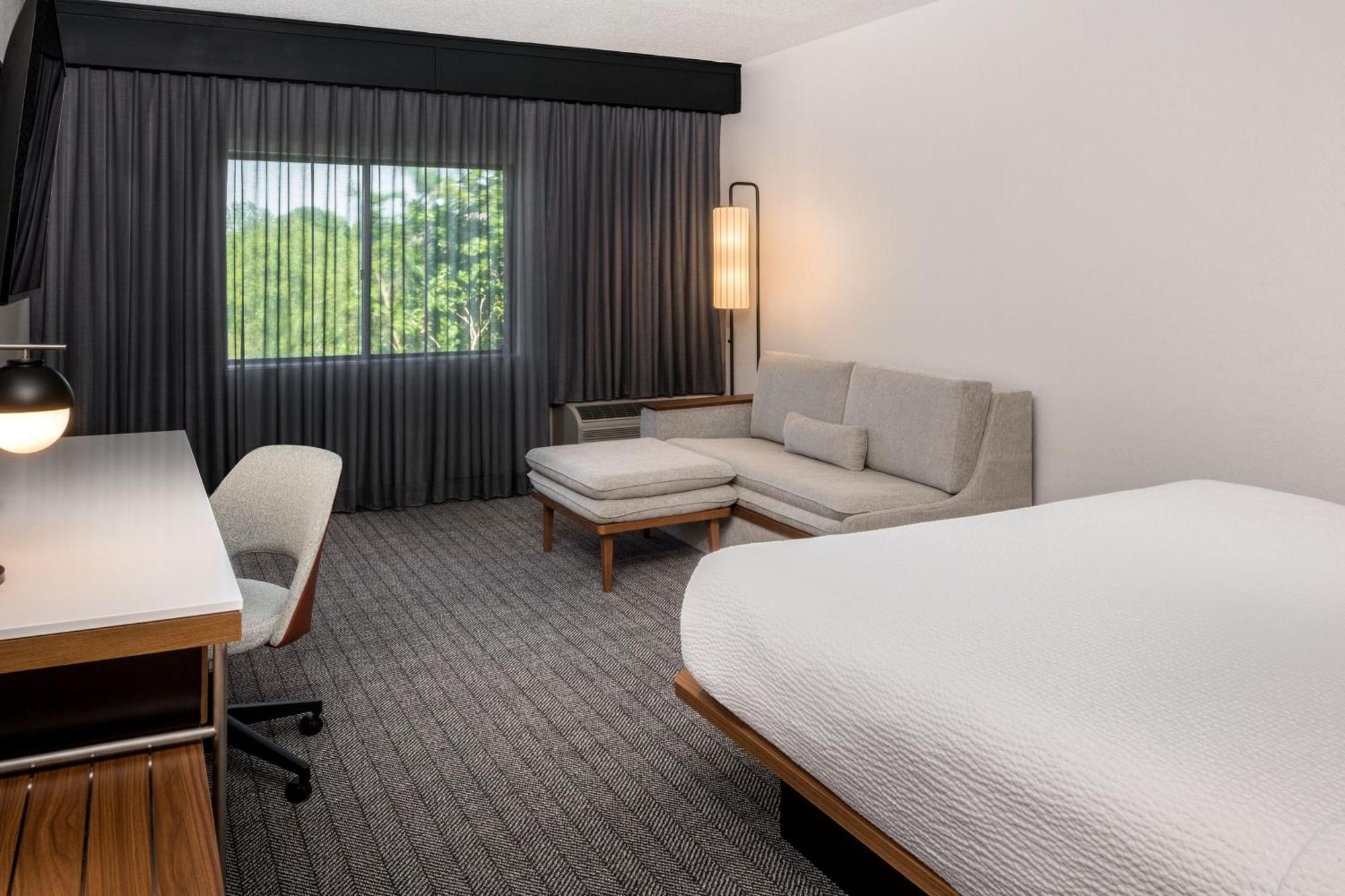 Courtyard By Marriott Charlotte Ballantyne Exterior foto